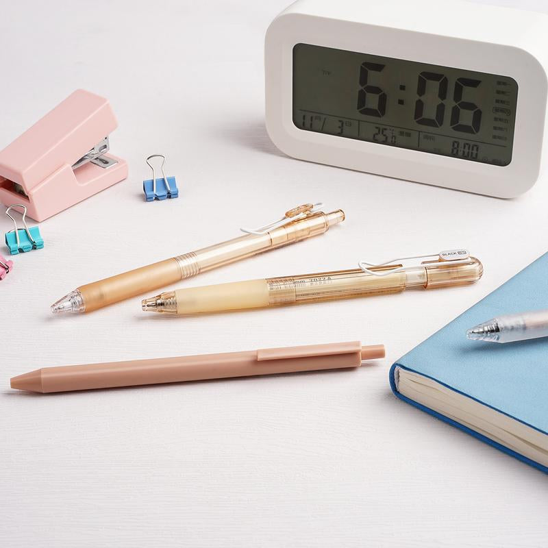 Four Candies 12PCS Pastel Gel Ink Pen Set with Case, Cute Retractable 0.5Mm Fine Point 11PCS Black Ink Pens with 1PCS Highlighter, Aesthetic Pens for School, Student Note Taking, Writing, Office Supplies